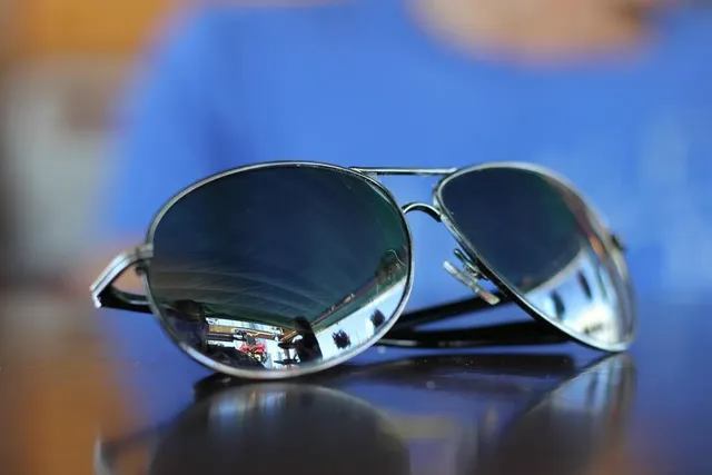 étui de Lunettes de soleil rayban junior RJ 9506S 211-7E Ray Ban