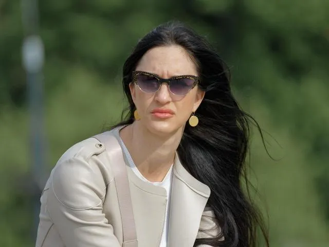Lunettes de soleil Gucci GG1090S GG1090S CRAIH